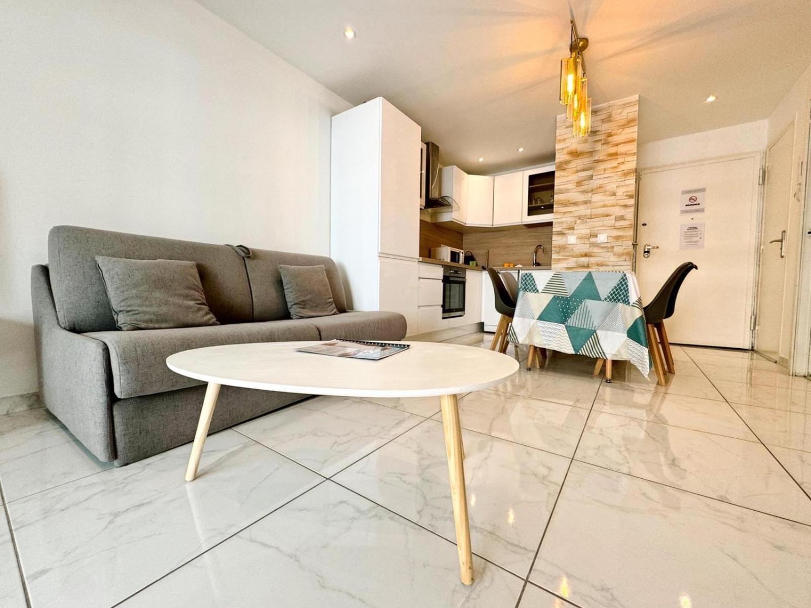 Villa D'Este - Apt 4 Prs - Clim - 300M Plage - Piscine-Parking En Option Juan-les-Pins Dış mekan fotoğraf